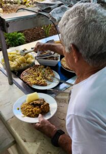 BUFFET EN LA HABANA 52625429