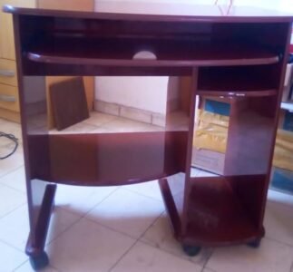 ACCESORIOS, PERIFÉRICOS Y MESA PARA SU PC. TODO DE USO - 50730299