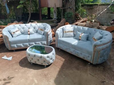 Muebles elegantes, camas, colchones y hermosos - 56501742
