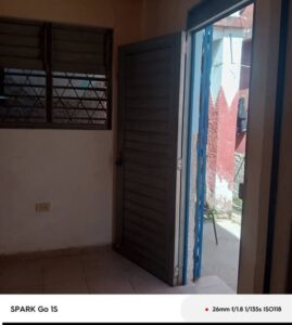 Vendo apartamento de un cuarto con placa libre en La lisa en 2500 usd