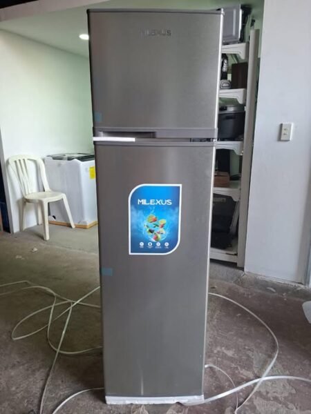 Refrigerador milexus de 6 pies no es congelación seca - 350 usd - 50506928