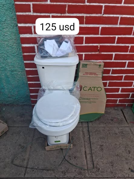 Juegos de baño descarga al piso