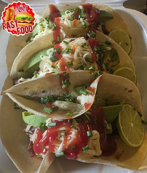 COMIDAS DELICIOSAS CON EL SABOR CRIOLLO QUE ENCANTA - 55814227 - Marianao