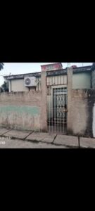 Se vende casa en Bolleros en Rio Verde frente a la tienda La Barrena - 5 mil USD