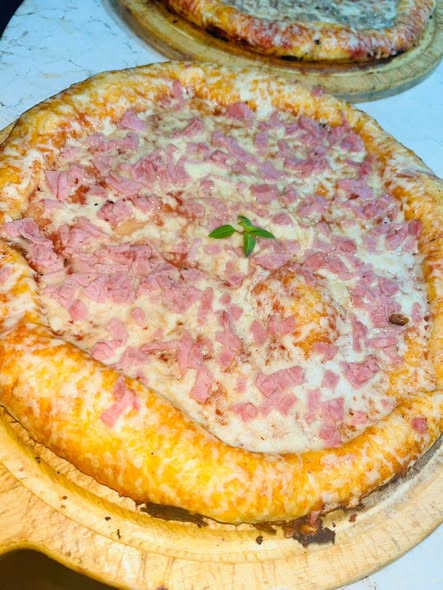 Cafeteria Pizzas a domicilio 🛵 Llamar al 55650300