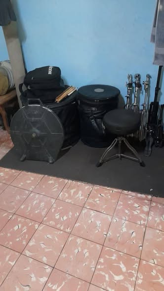 Se vende batería - 54155535