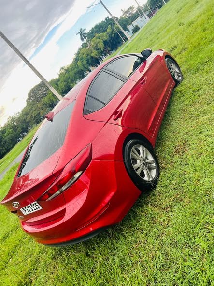 Hiunday Elantra 2017 - 50284770